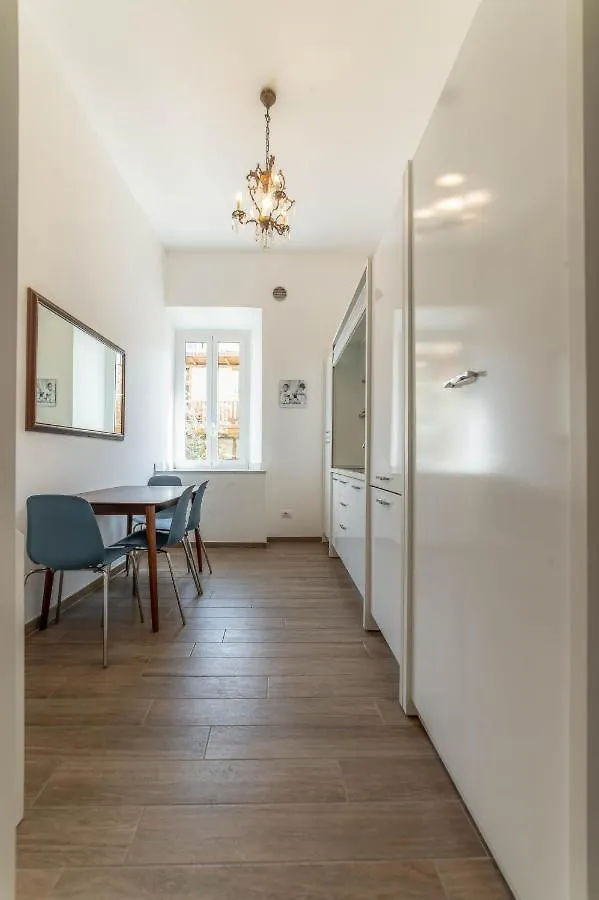 Apartment Casa Marin - Metro Malatesta Rome